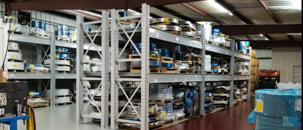 Dexco™ Heavy Duty Wide Span Racks for 亨德森冲压 and Production, Inc